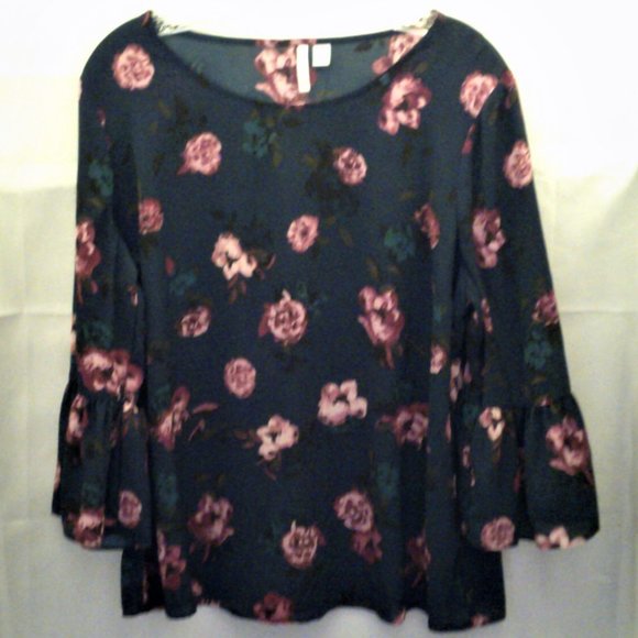 ELLE Tops - Boxy Lagenlook Navy Floral Tunic w/Bell Sleeves